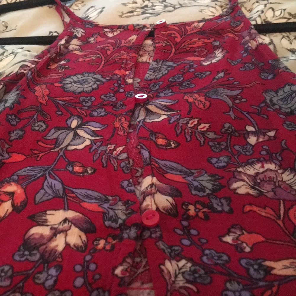 flowy tank - Picture 3 of 5